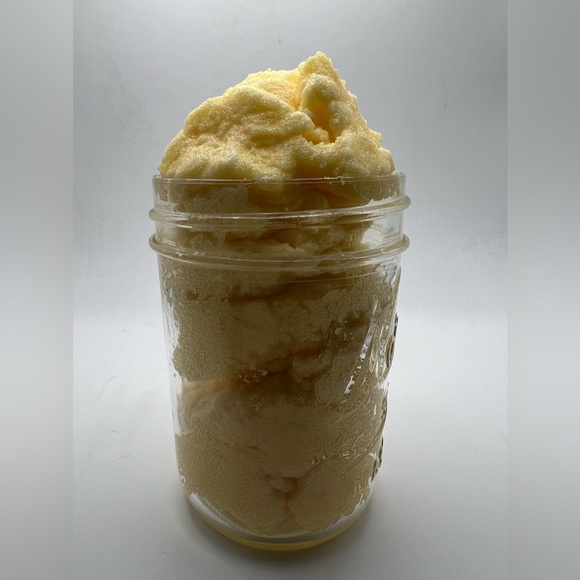 Host pick! Banana Sugar scrub 12 oz. - Picture 6 of 11